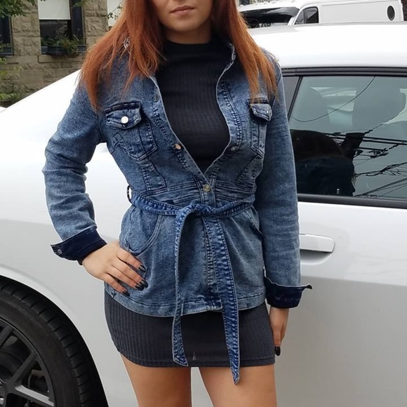 Classic Stretch Denim Jacket AUTUMN 2018 - Picture 3 of 7